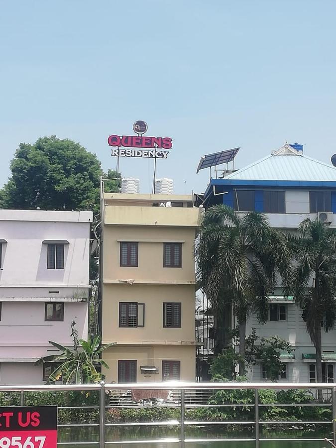 Queens Residency Thrissur Esterno foto