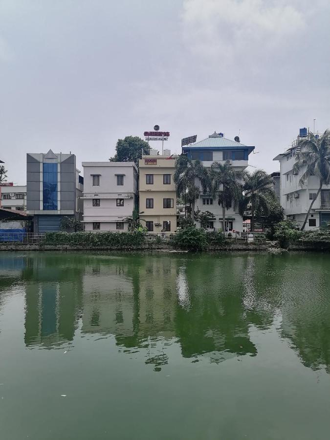 Queens Residency Thrissur Esterno foto